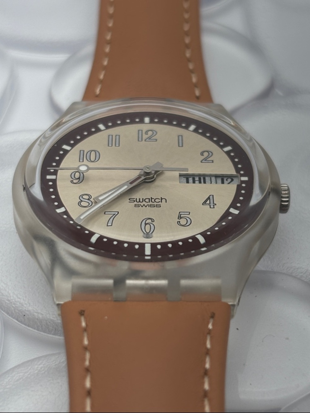 Swatch Watch - GE700 - CROISSANT HOT - Picture 7 of 7